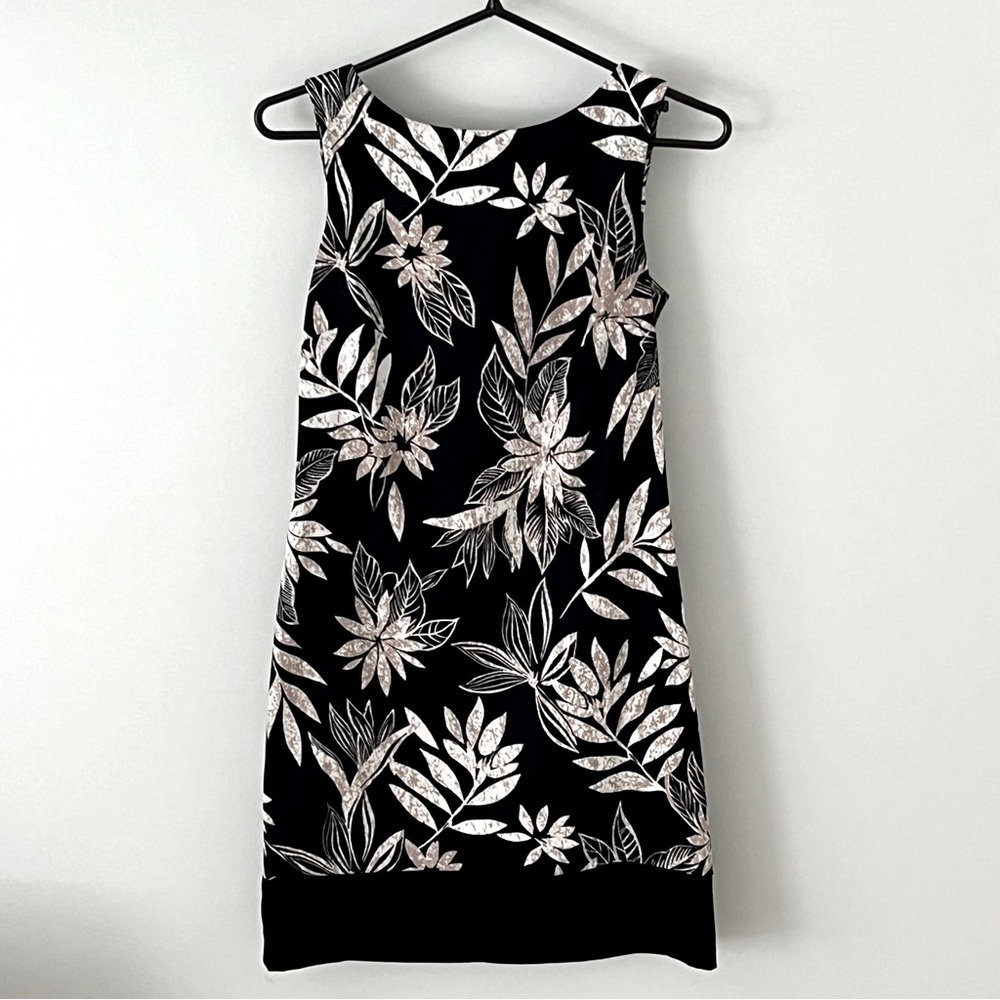 AB studio sleeveless sheath dress size 4 EUC black, taupe, and cream